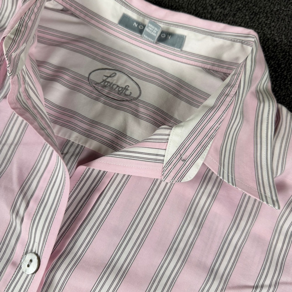 Foxcroft Shirt Womens 16 Non-Iron Fitted Pink Striped Button Down EUC